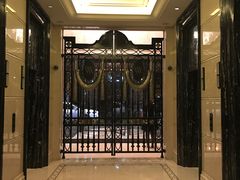 -Salon de Ville浦江汇(上海外滩华尔道夫酒店店)