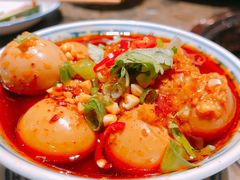 -沪小二炭火蛙锅(淮海中路美食不夜城店)