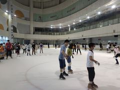 -冠军冰场CHAMPION RINK(百联又一城店)