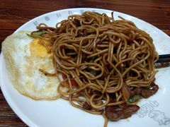 -牛吃草牛肉面(翠柏路店)