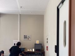 -必胜客(阿罗海店)