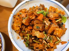 -包整·丝娃娃(一览甲秀楼风景店)