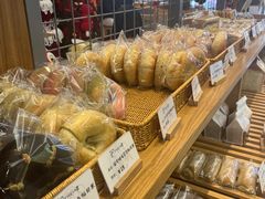 -提亚烘焙·手作面包·生日蛋糕(七星店)