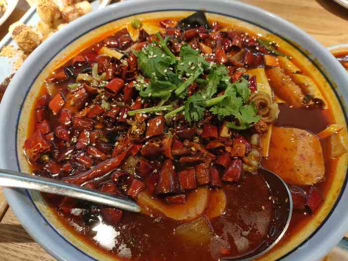 春椒精致川菜(胶州宝龙城市广场店)