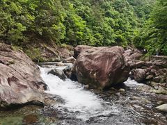 -鄣山大峡谷