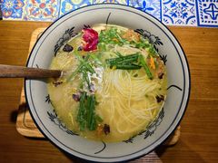 -芸南道·过桥米线(昆明老街旗舰店)
