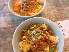 -粉家柳州螺蛳粉(杨宅路店)