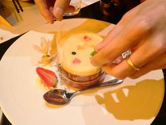 -洛缦音乐餐厅(工业展览馆万象城店)