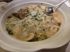 -江渔儿酸菜鱼专门店(明珠广场店)