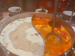 -尚尚仙·酸汤猪手·猪肚鸡火锅(华联万柳购物中心店)