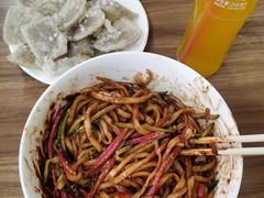 -黑八私房老北京炸酱面