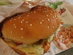 大丸子汉堡-麦当劳(虹梅路地铁站店)