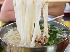 土鸡米线-齐记土鸡米线