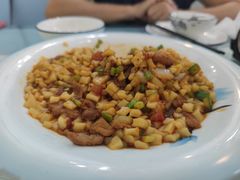 -马尔龙新疆饭店·清真(瑞景店)