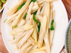 -蓝精灵饺子店