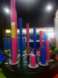 -蹦贝运动中心·蹦床·攀岩·闯关(龙岗店)