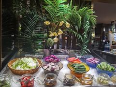 -舜耕山庄四时万和自助餐厅