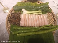 -蜀香格格•剁椒鱼头(龙西店)