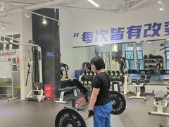 -汗水空间私教健身连锁(SM广场店)