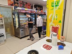 -壹天自助小火锅·贵州地摊火锅