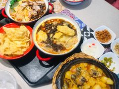 -丽丽三鲜螺蛳粉(田林路店)