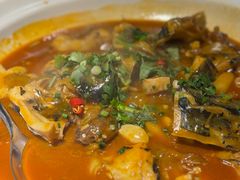 -魏铭鱼头捞饭(晋阳路店)