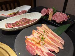 -山川小町·极番烧肉(新地假日广场店)