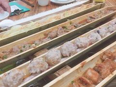 -胡须哥网红竹筒菜