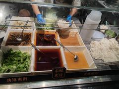 -胖东来生活广场(健康路店)