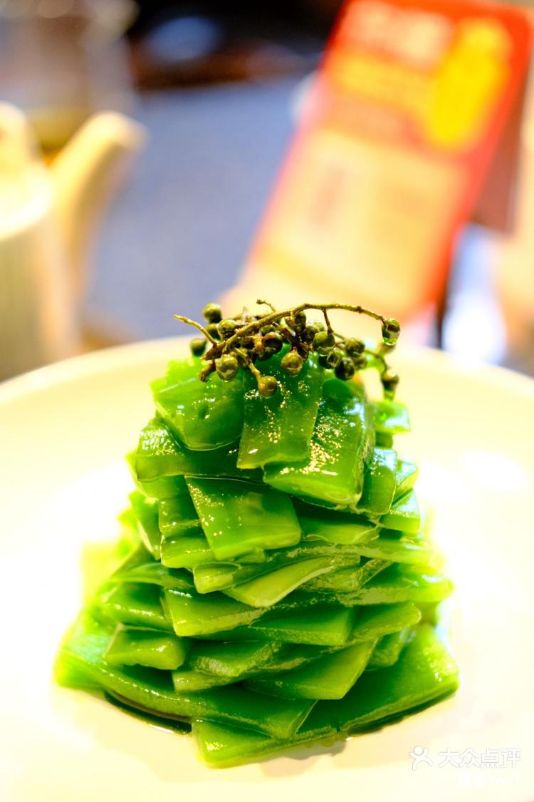 餐厅环境优美,菜品非常精致.花雕醉沼虾每-大众点评