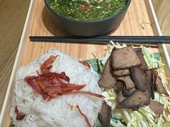 柠檬舂干巴-金塔傣乡·云南民族特色菜·傣味手抓饭(金瓦路店)