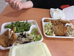 -中医院-的食堂