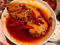 -洞亭火锅(防空洞总店)