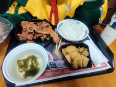 -犟骨头排骨饭(回龙观龙禧店)