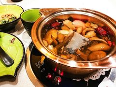 -一叶一世界·素食餐厅(锦华万达店)