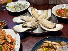 -蚝堡海鲜·威海菜·海肠捞饭·烧烤·亚洲吃蚝公司(幸福门店)