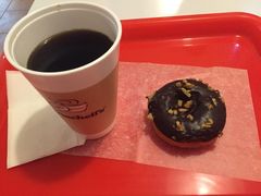 -Winchell's Donuts House