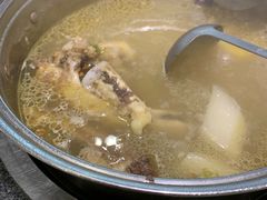 -名门潮牛·鲜牛肉海鲜火锅.烧烤自助餐厅(诚丰广场店)