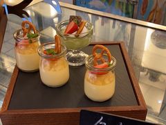 -亮马河饭店翠雅咖啡厅