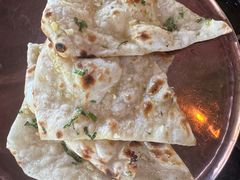 -Tiffin by La Sala