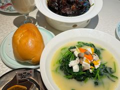 -维园悦谱·海派家常菜(乌鲁木齐南路店)
