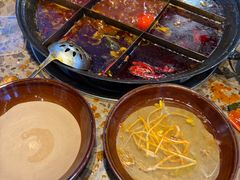 -正南齊北重庆老火锅(光华村直营店)