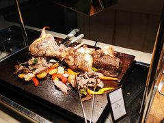 -海口绿发希尔顿酒店-田园汇自助餐·三文鱼·海鲜