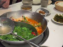-左庭右院鲜牛肉火锅(金山万达店)
