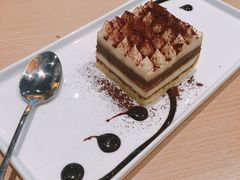 经典提拉米苏-必胜客(新中纬店)
