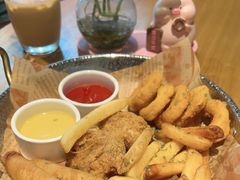 -街角 T·COFFEE 融合料理·BISTRO(车公庙店)