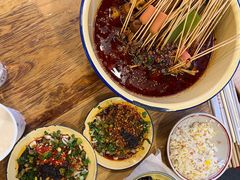 -拈签一笑黄牛肉辣卤串串
