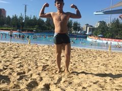 -欢乐水魔方水世界