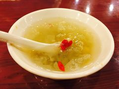 银耳莲子羹-皇城坝小吃(科华成都王府井购物中心店)