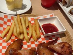 麻辣鸡中翅-避风塘(宝山万达店)